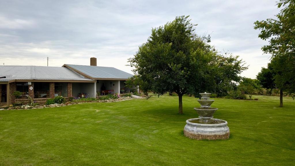 Forest Hill Country Lodge Пит-Ретиф Экстерьер фото