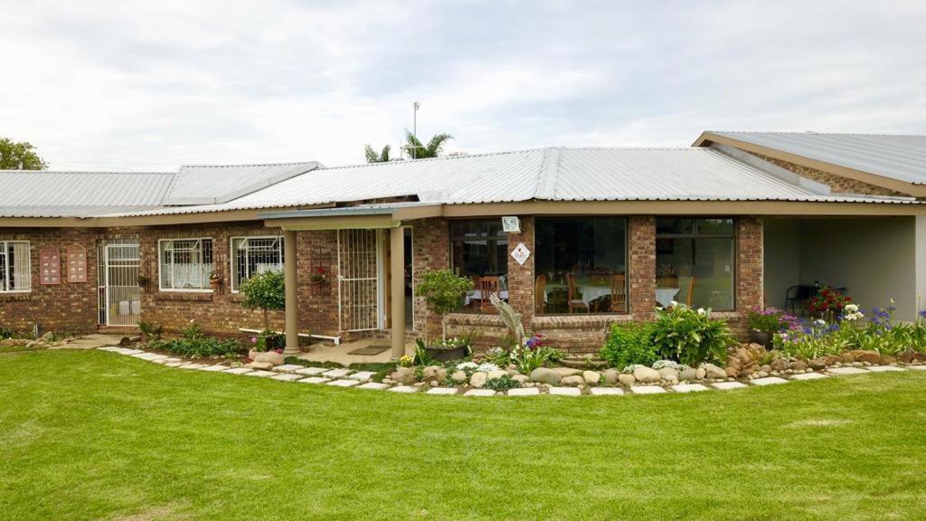 Forest Hill Country Lodge Пит-Ретиф Экстерьер фото